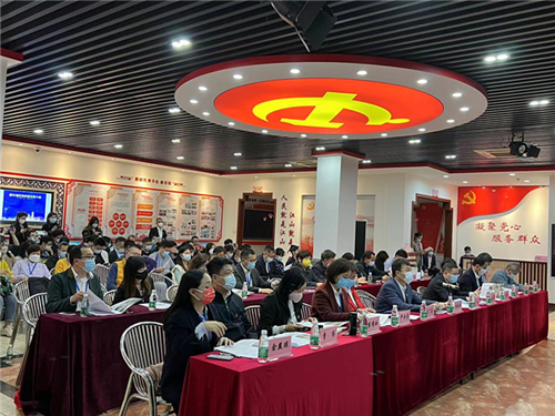 （图：昌华地区高质量发展大会会议现场严谨有序）.jpg