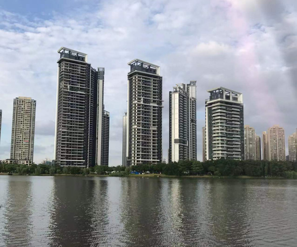 广州市国资委召开市属国有企业上半年经济分析暨安全生产会议