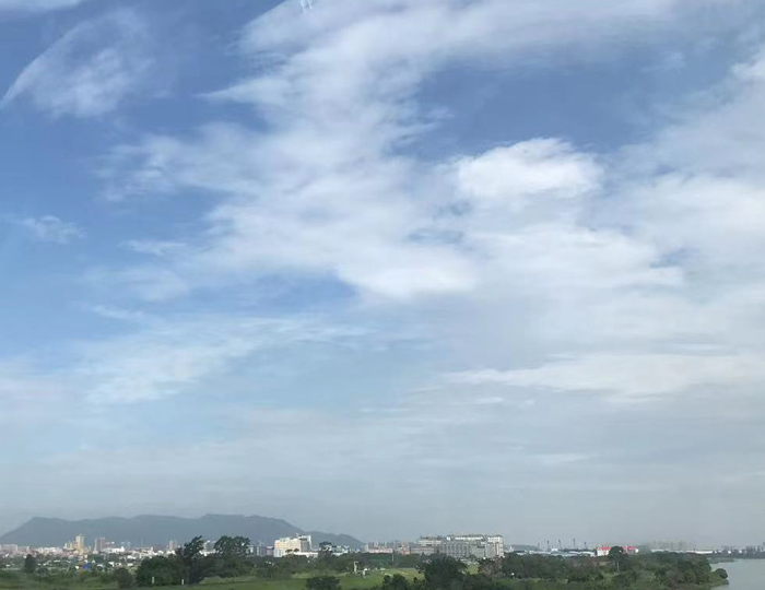 港珠澳大桥游12月中旬开通试运营!对两类人士开放→ 港珠澳大桥游12月中旬开通试运营!对两类人士开放→