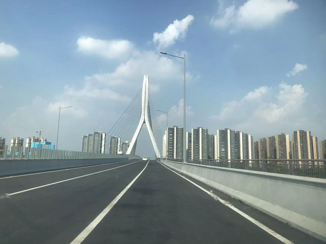 佛山市禅城区同济大桥:连接城市的纽带 佛山市禅城区同济大桥:连接城市的纽带