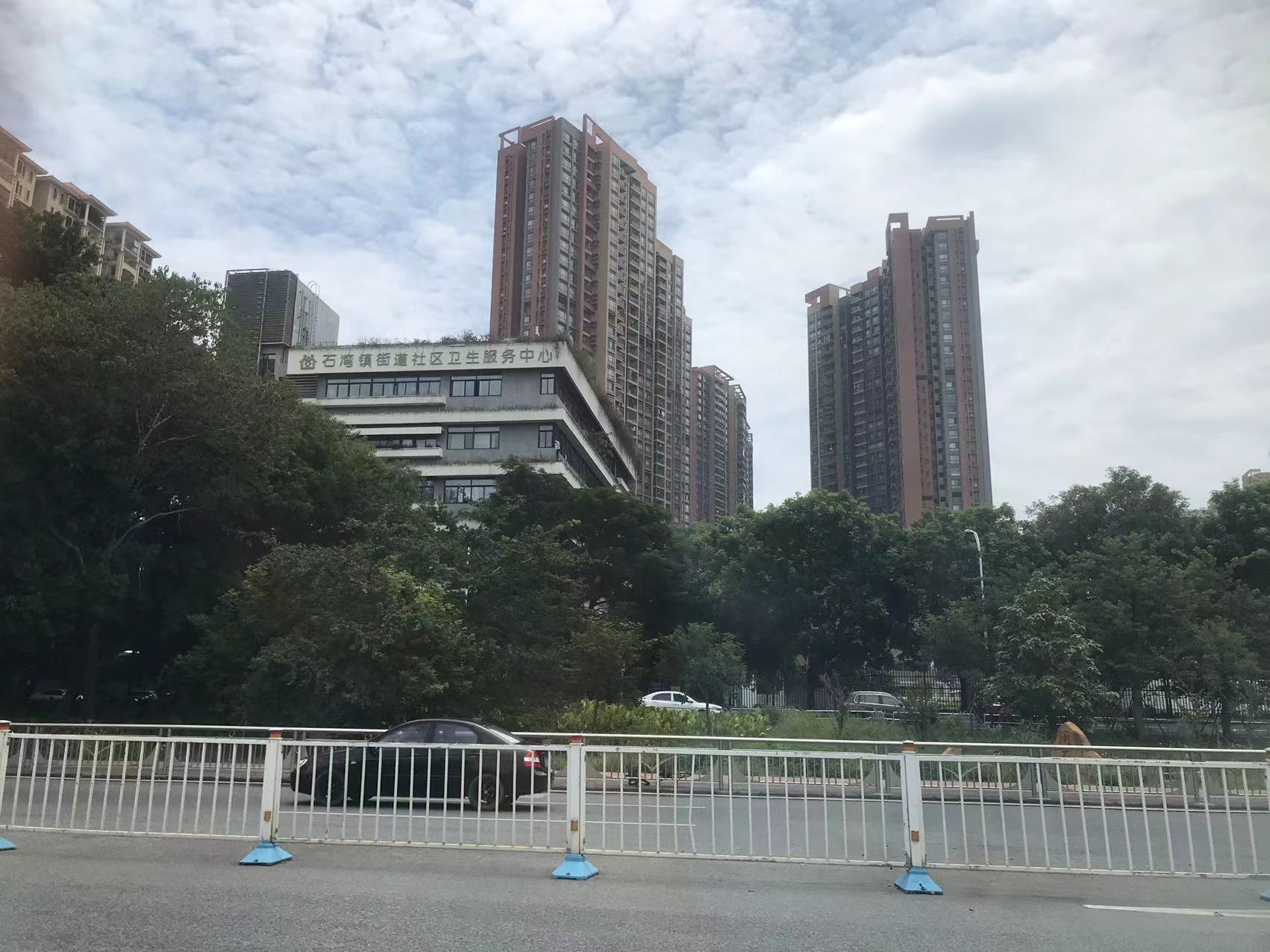 佛山市南海区里广路——连接繁华的通衢大道 佛山市南海区里广路——连接繁华的通衢大道