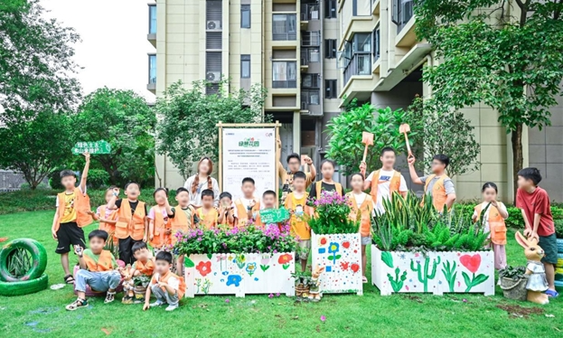 绿萝花园 | 佛山招商荟与业主探索植物奥秘,共建理想家园 绿萝花园 | 佛山招商荟与业主探索植物奥秘,共建理想家园