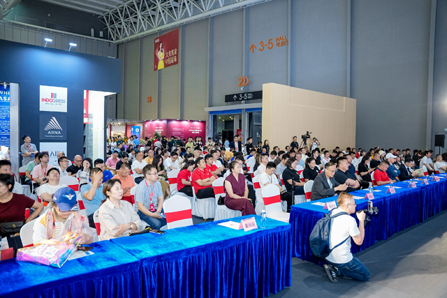 2026世界陶商大会：经销商强则品牌强，这些创新服务商正在改写行业格局